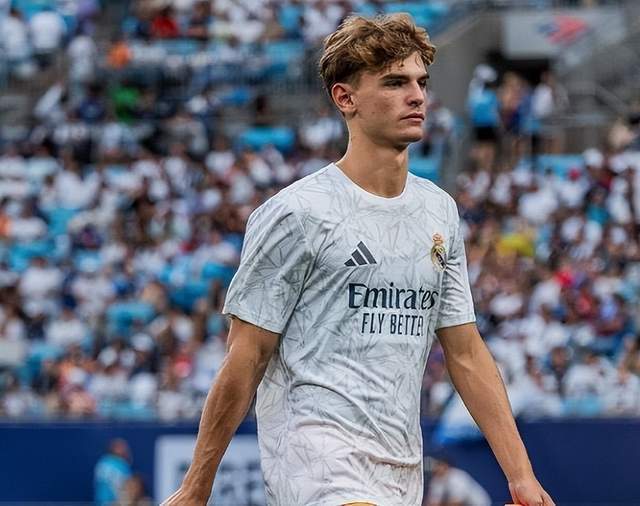 維羅納前鋒 維羅納前鋒